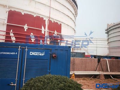 德高潔儲罐除銹爬壁機器人 開啟儲罐除銹工藝新模式，引領清潔設備研發新方向